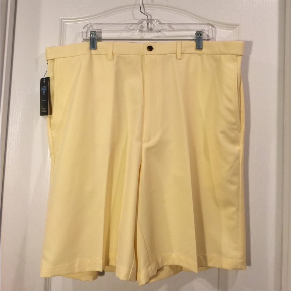 Haggar Yellow dressy / casual shorts - Wai…